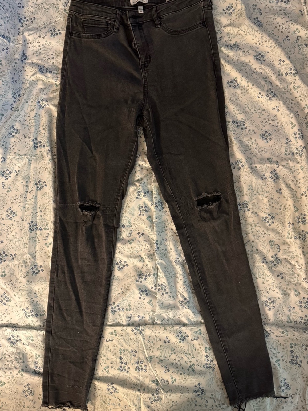 Black Distressed Knee Skinny Jeans